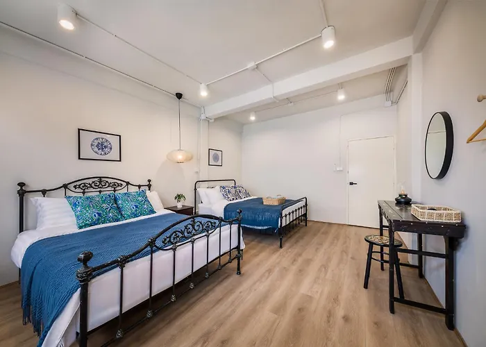 Holiday home Vintage Gallery Sukhumvit 3-bedroom Family House With Kids Playroom - 2 Min To Bts Bang Chak