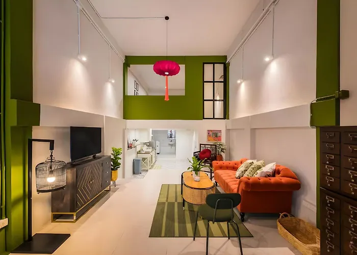 Vintage Gallery Sukhumvit 3-bedroom Family House With Kids Playroom - 2 Min To Bts Bang Chak Holiday home *
