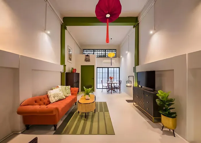 Vintage Gallery Sukhumvit 3-bedroom Family House With Kids Playroom - 2 Min To Bts Bang Chak * Bangkok